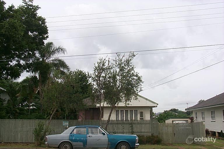 53 King St, Woody Point, QLD 4019