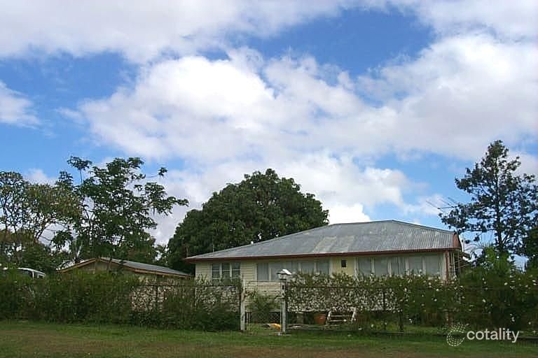 9 Albert St, Eagleby, QLD 4207