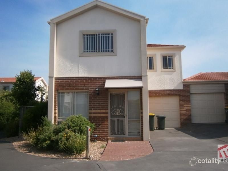 22/12-32 Pecks Rd, Sydenham, VIC 3037