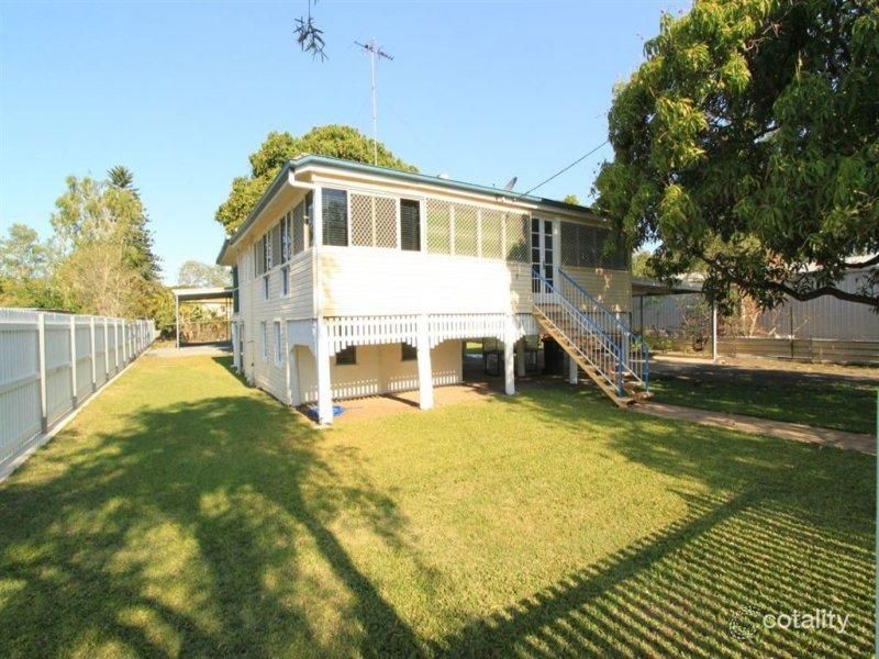 8 Tomkins St, Berserker, QLD 4701