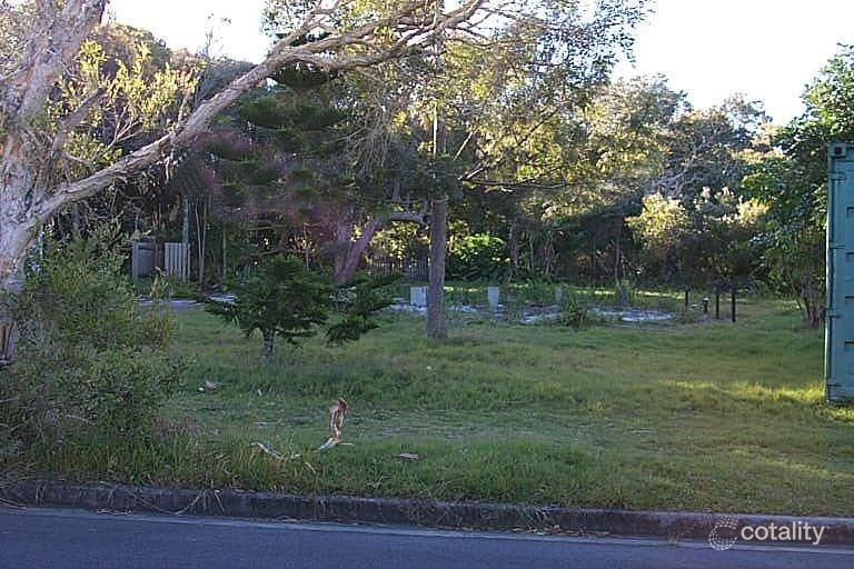 5 Dewar St, Point Arkwright, QLD 4573