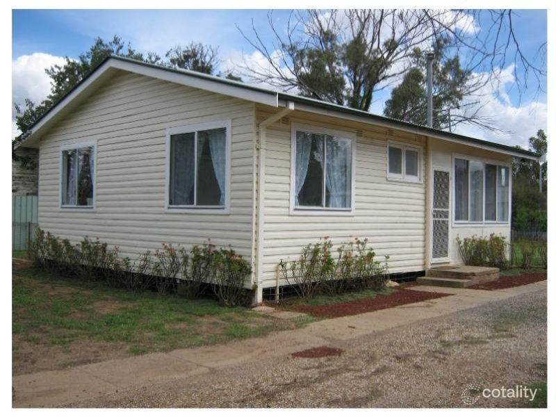 5 Corbett St, Darlington Point, NSW 2706