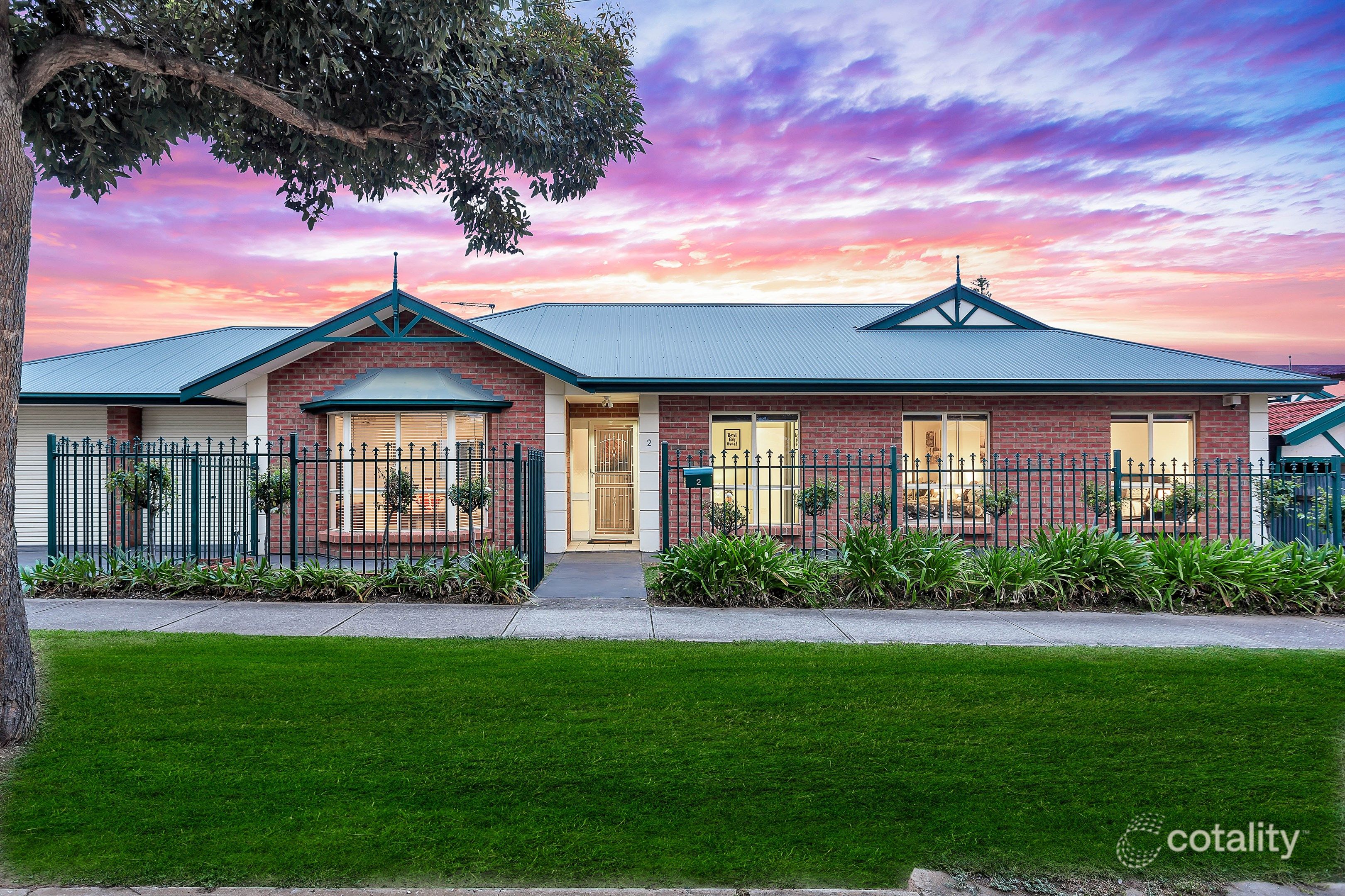 2 Leron Ave, Enfield, SA 5085