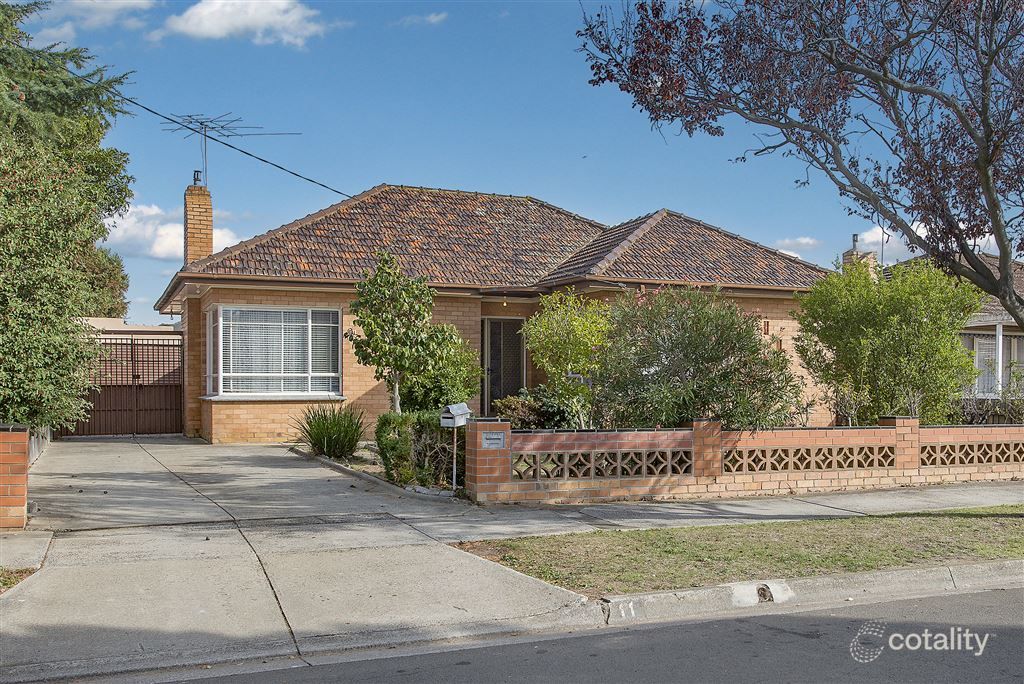 11 Larch St, Thomastown, VIC 3074