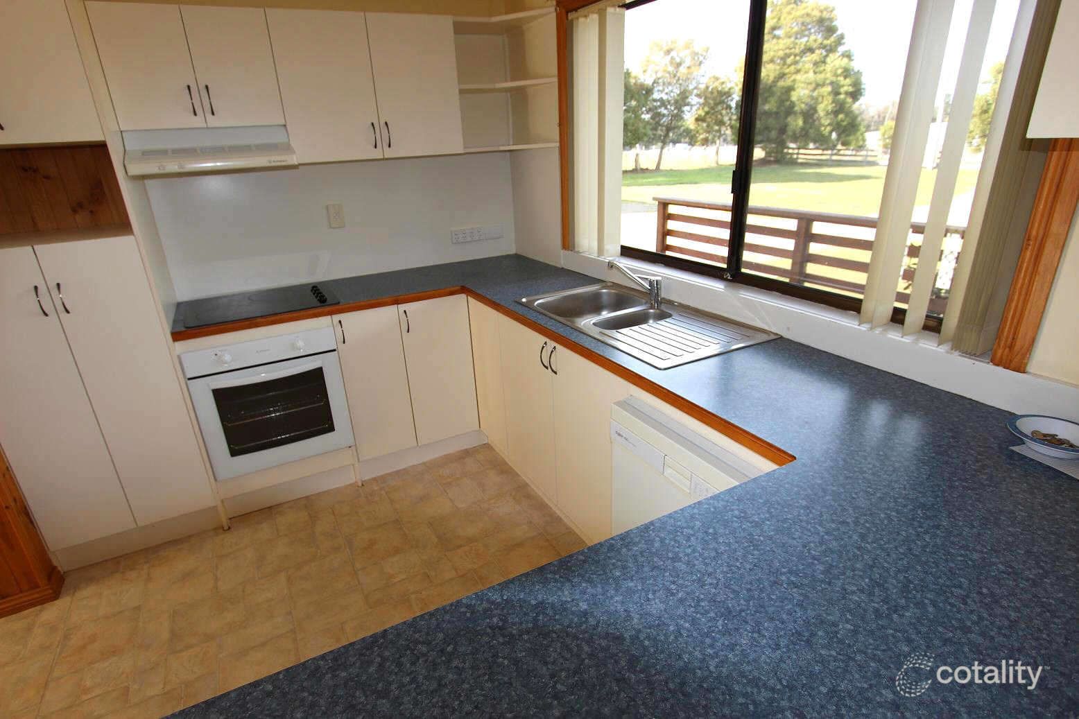 63 Charles St, Squeaking Point, TAS 7307