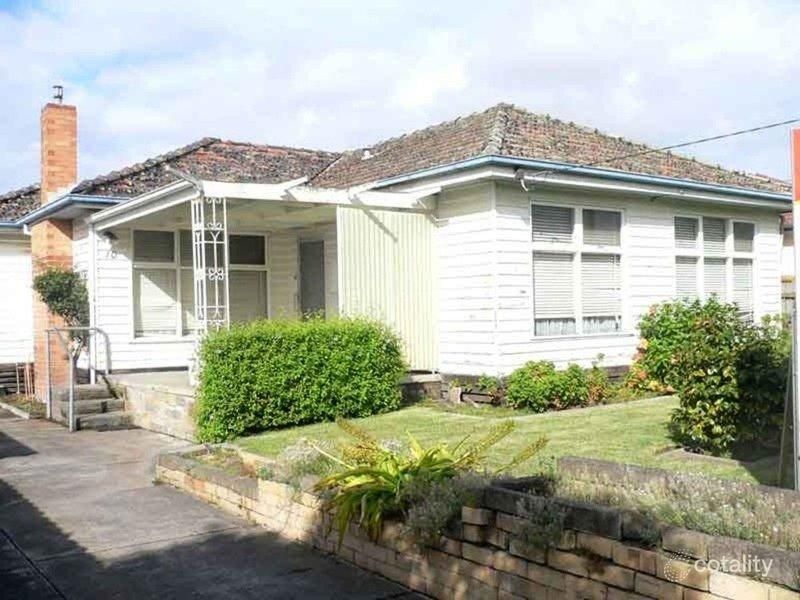 10 Roberta St, Dandenong, VIC 3175