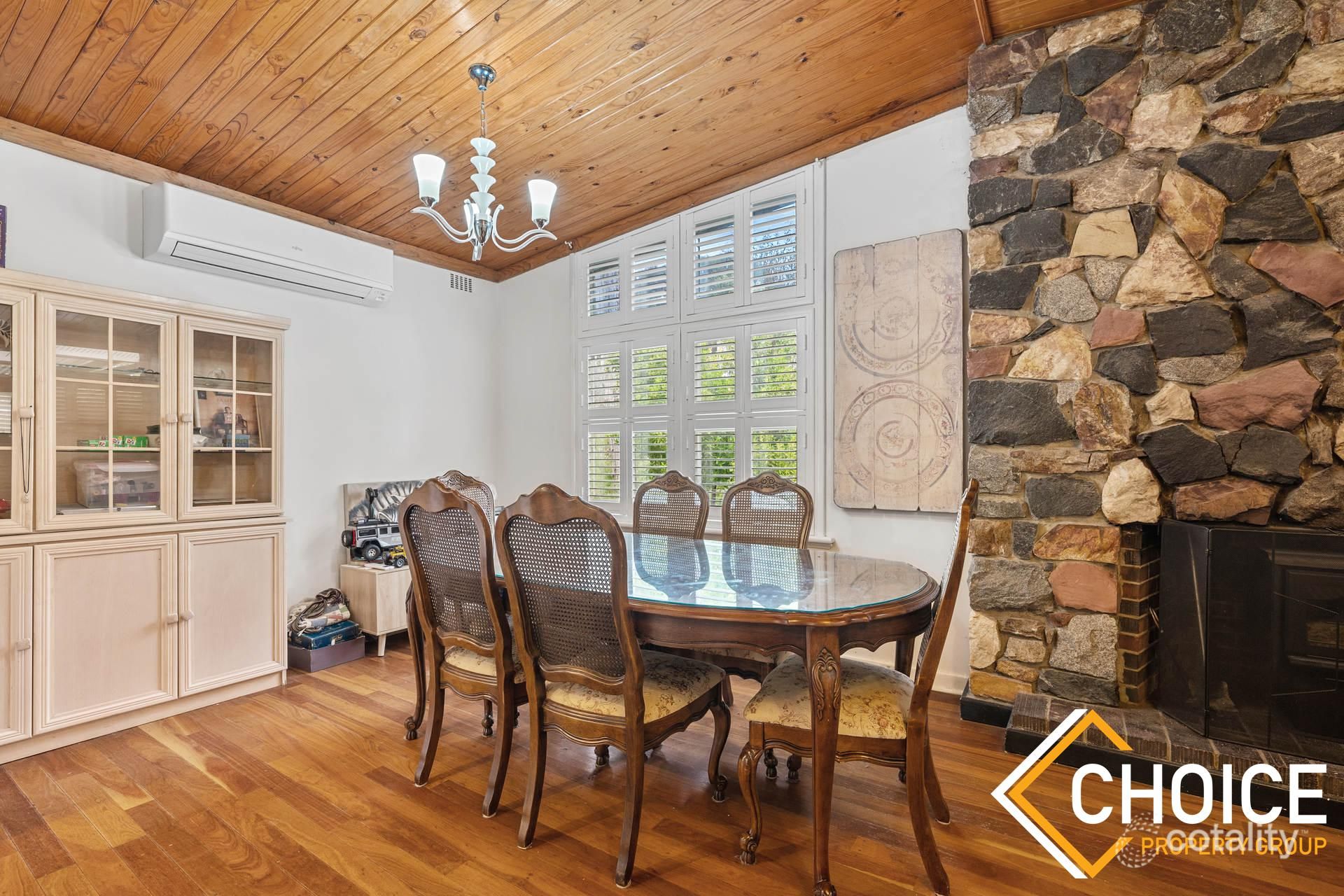 3 Sundew Rd, Gooseberry Hill, WA 6076