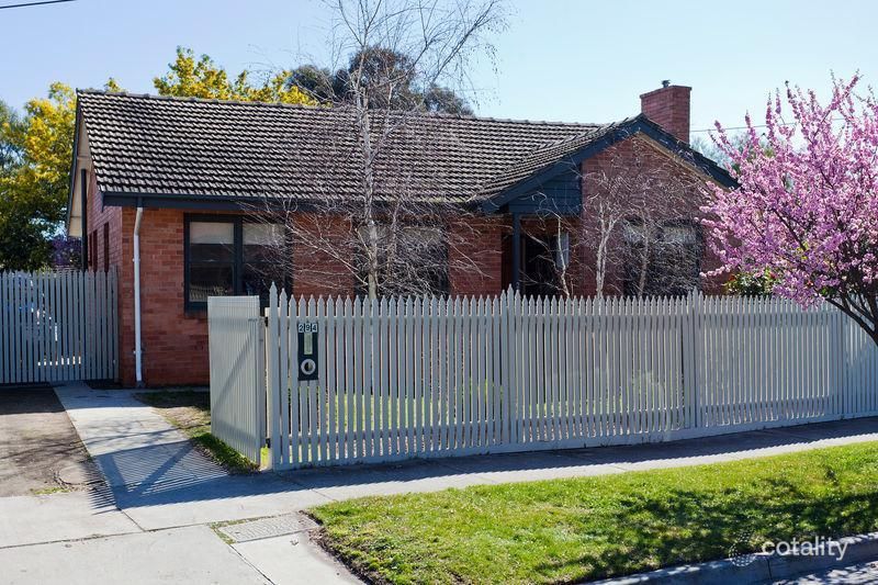 294 King St, Golden Square, VIC 3555