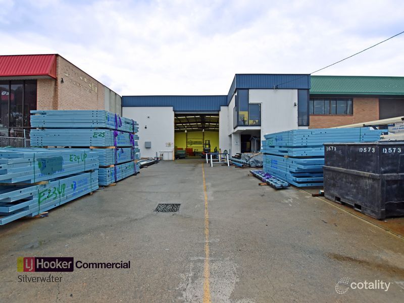 9 Bentley St, Wetherill Park, NSW 2164