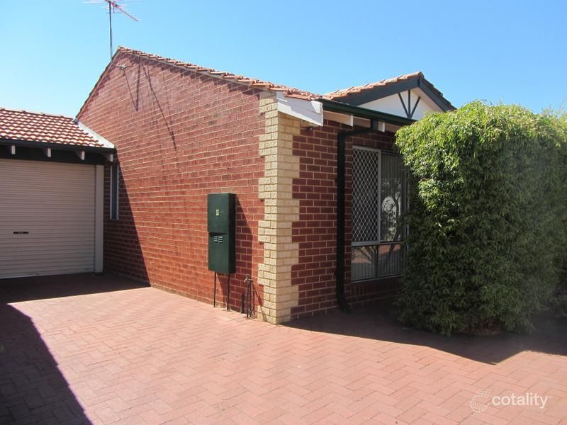 3/6 Salford St, Victoria Park, WA 6100
