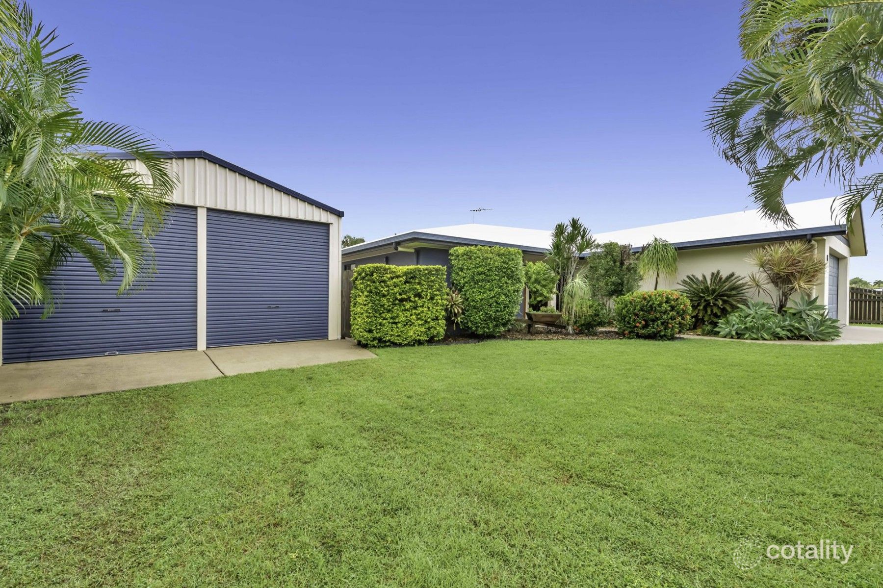 6 Slater Ave, Blacks Beach, QLD 4740