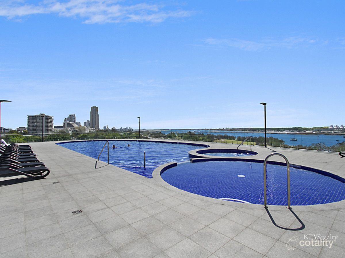 1404/1 Como Cres, Southport, QLD 4215