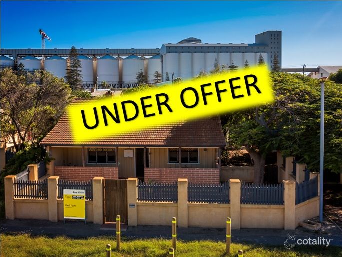 26 Conway St, Beachlands, WA 6530