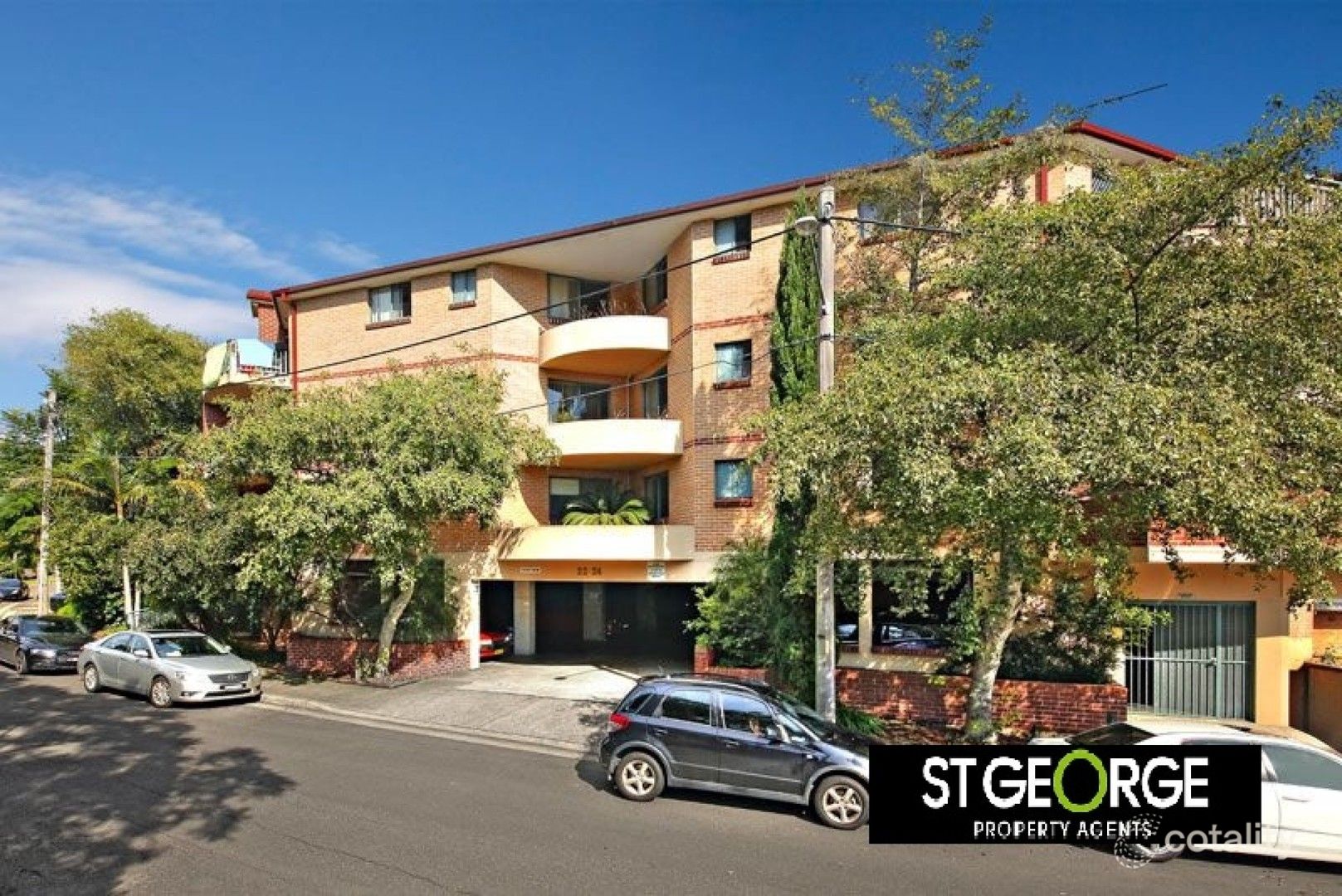 8/22-40 Sarsfield Cct, Bexley North, NSW 2207