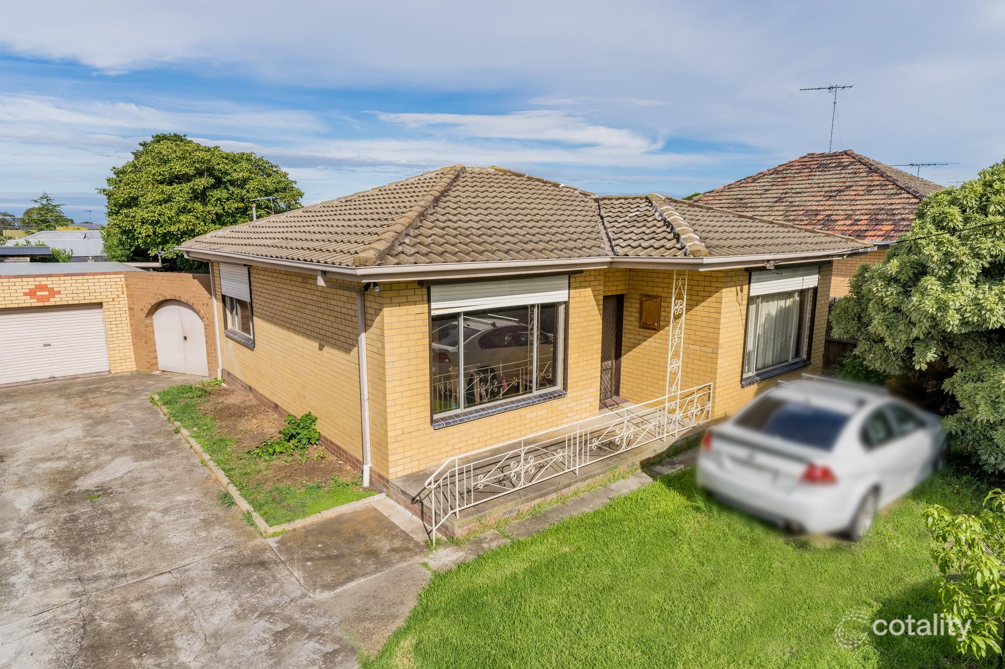 40 Maple Cres, Bell Park, VIC 3215
