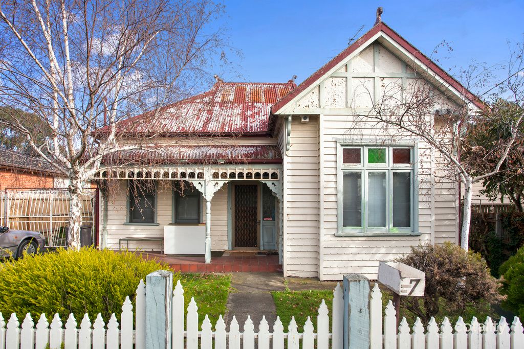 7 Earlstown Rd, Hughesdale, VIC 3166