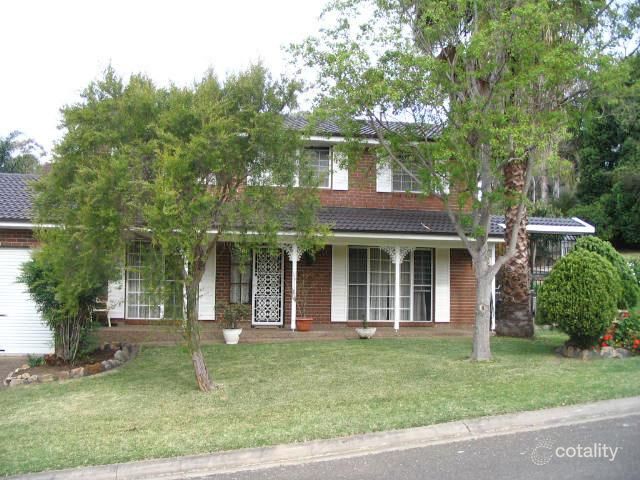 6 Hobart Pl, Illawong, NSW 2234