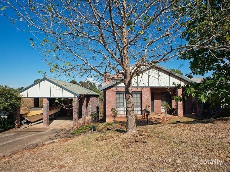 15 Riversdale Cres, Darley, VIC 3340