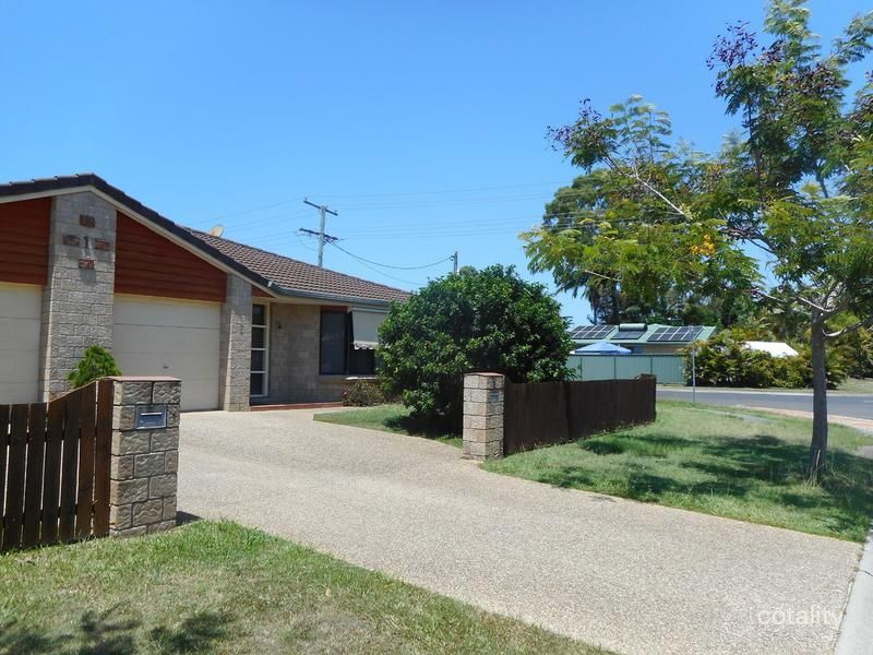 2/1 Lucas Pl, Labrador, QLD 4215