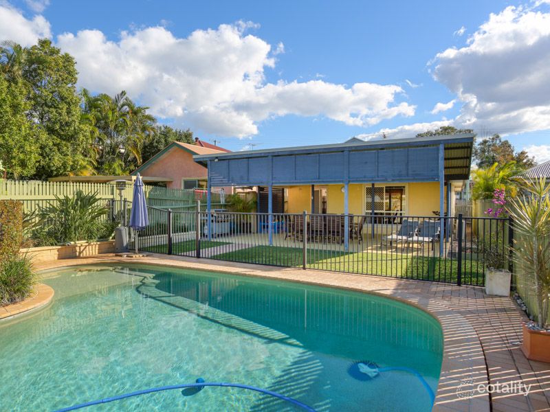 72 Bridgewater St, Morningside, QLD 4170