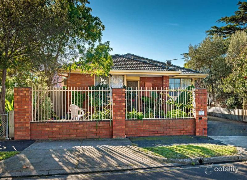 1/15 Marco Polo St, Essendon, VIC 3040