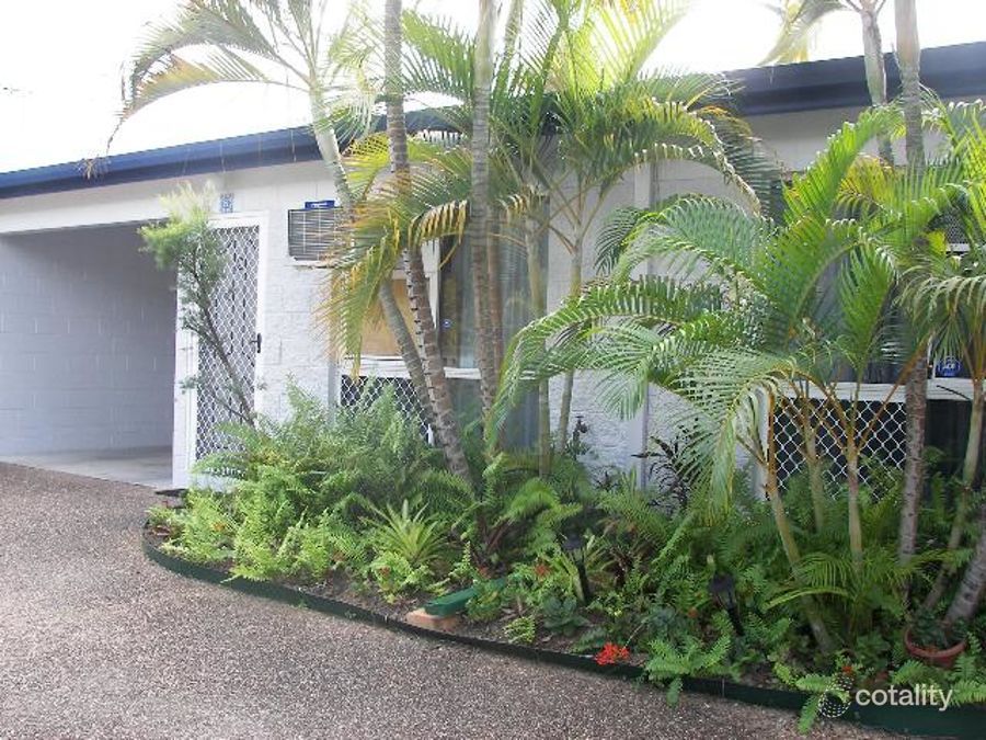 2/52 Henry St, West End, QLD 4810