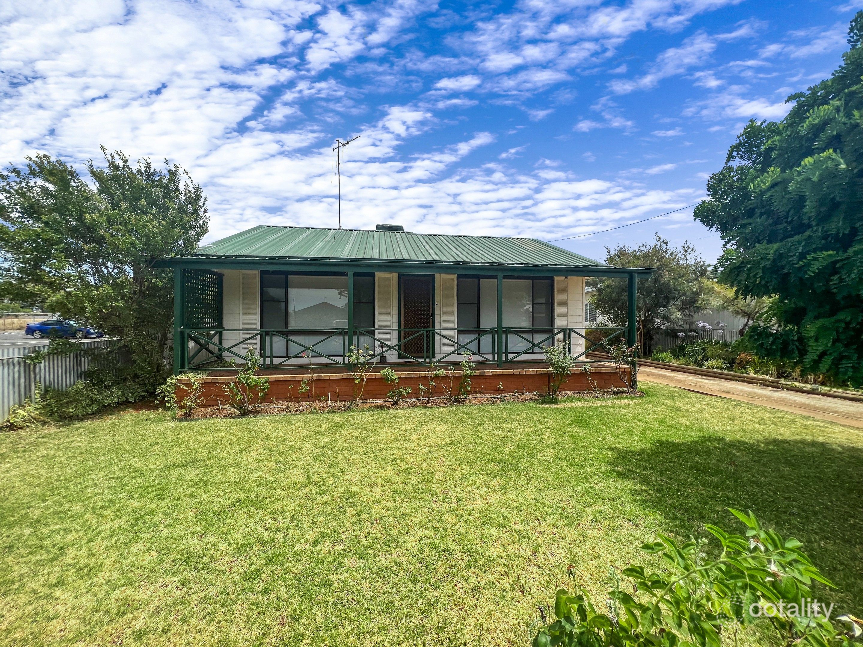 34 Pearce St, Parkes, NSW 2870