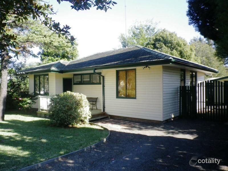 2 Charlton Rd, Lalor Park, NSW 2147