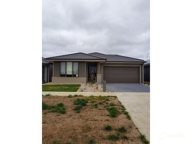 36 Swanburra Dr, Charlemont, VIC 3217