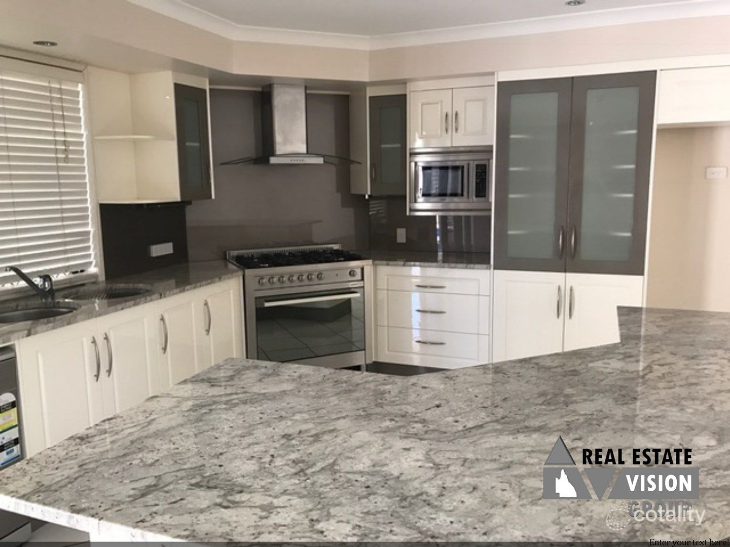 36 Wey St, Blackwater, QLD 4717