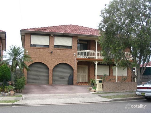 10 Toplica Pl, Canley Heights, NSW 2166