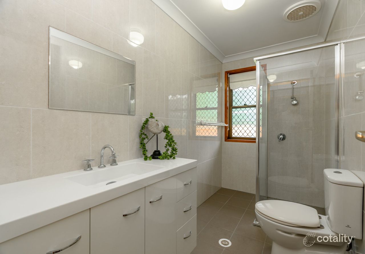 12 Jeffrey Ct, Mount Warren Park, QLD 4207