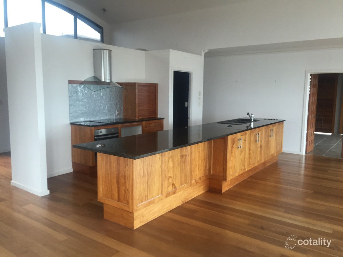 22 Sleipner St, Mount Archer, QLD 4701