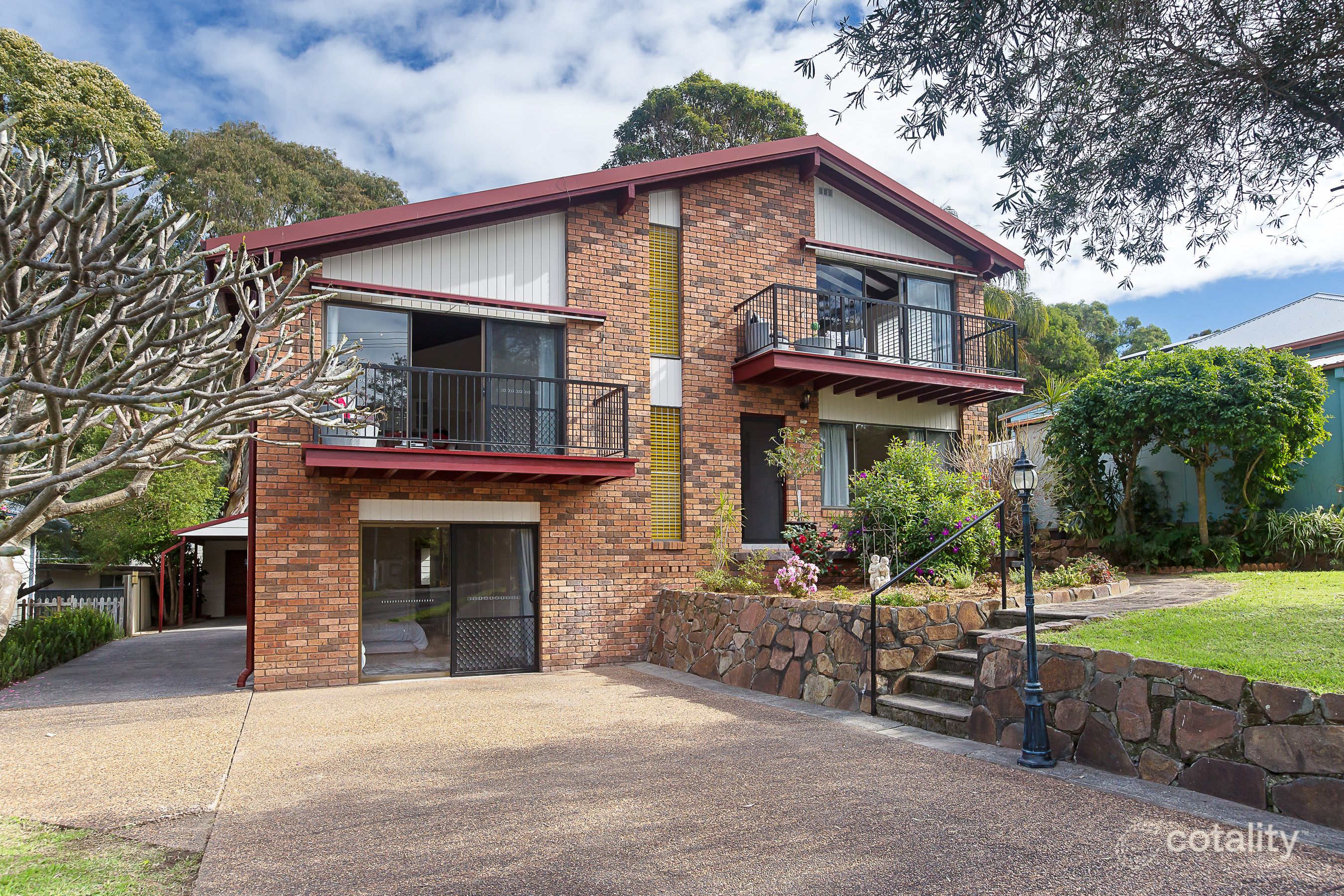 45 Skye Point Rd, Coal Point, NSW 2283