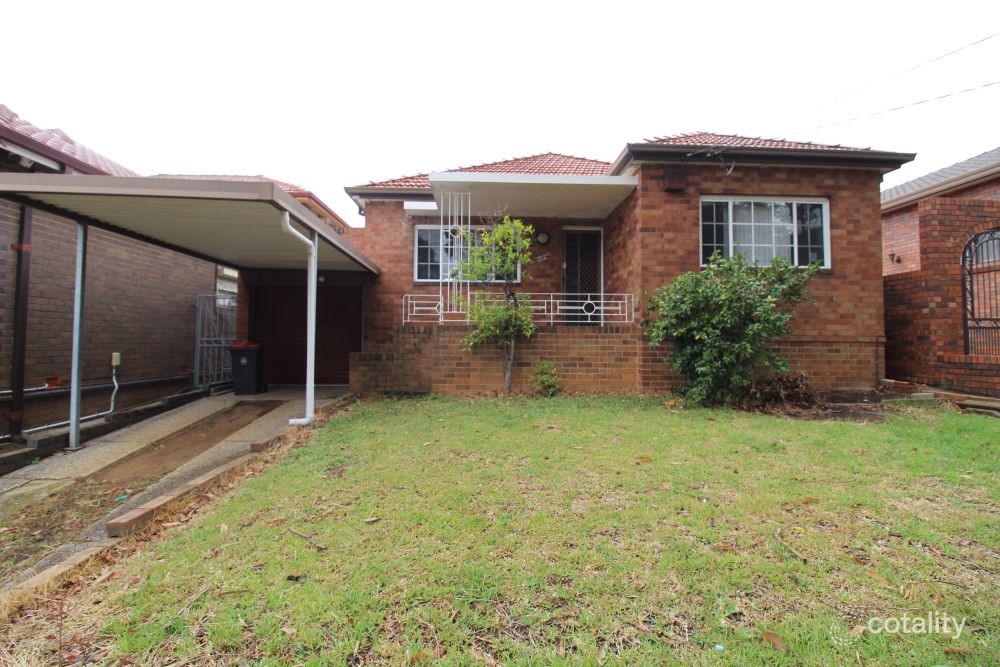 44 Rosemeath Ave, Kingsgrove, NSW 2208