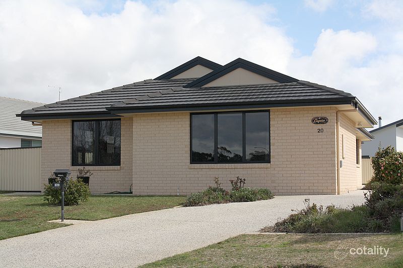20 Fairway Cres, Shearwater, TAS 7307