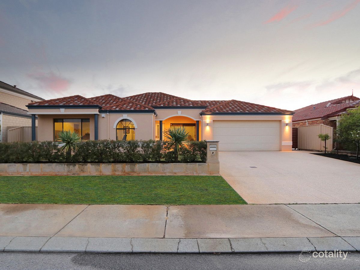 37 Sholto Cres, Canning Vale, WA 6155