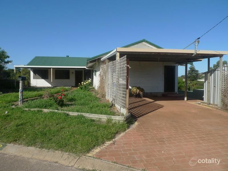 2 Warrington St, Esperance, WA 6450