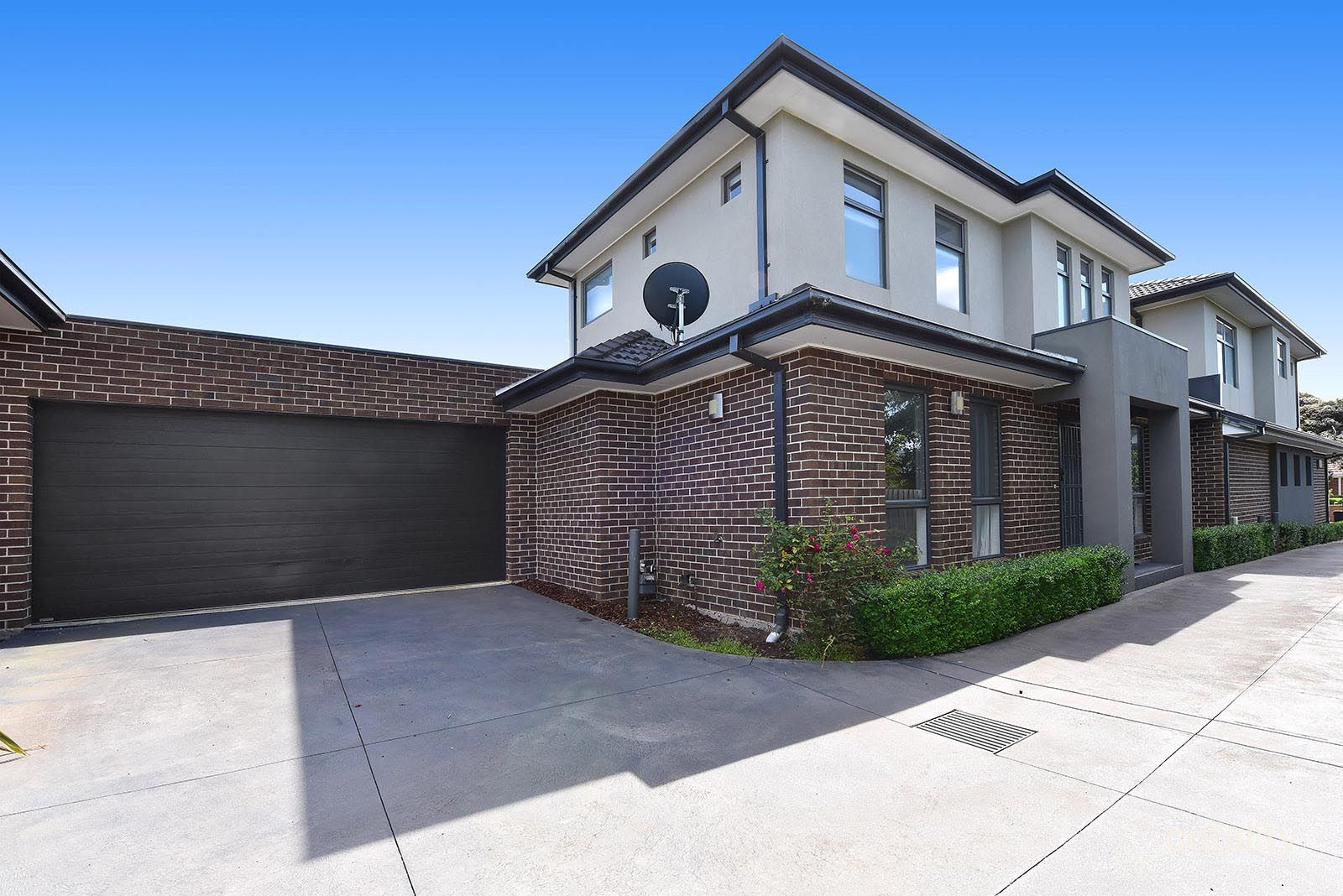 2/27 Walters Ave, Airport West, VIC 3042