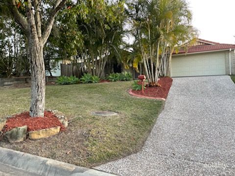 25 Govett St, Pacific Pines, QLD 4211