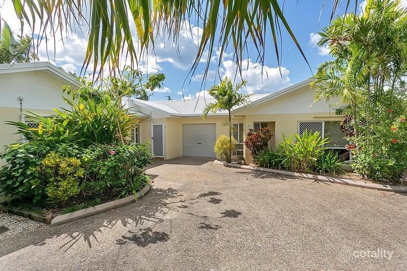 2/12 Ingham Ct, Mooroobool, QLD 4870