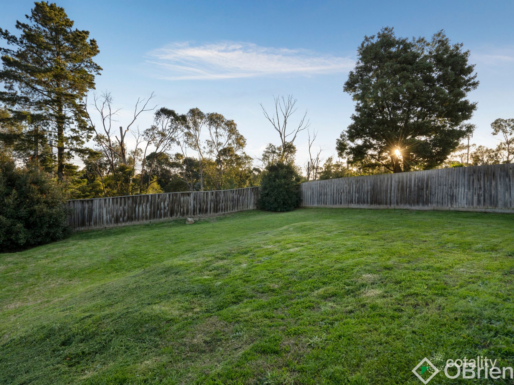 51 Portchester Bvd, Beaconsfield, VIC 3807