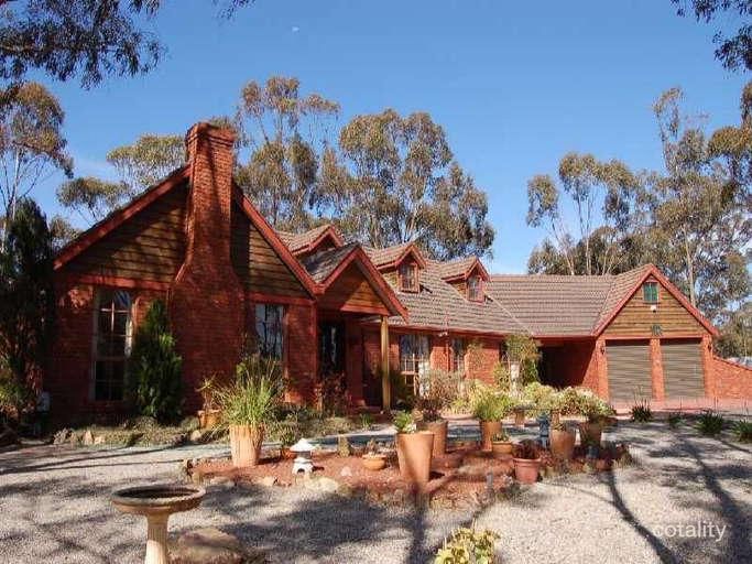 107 Sundew Ave, Long Forest, VIC 3340