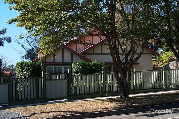137 Eastern Valley Way, Castlecrag, NSW 2068