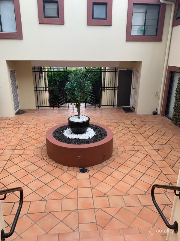 12/2200 Logan Rd, Upper Mount Gravatt, QLD 4122