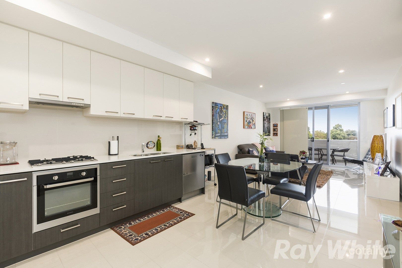 208/5 Sandbelt Cl, Heatherton, VIC 3202