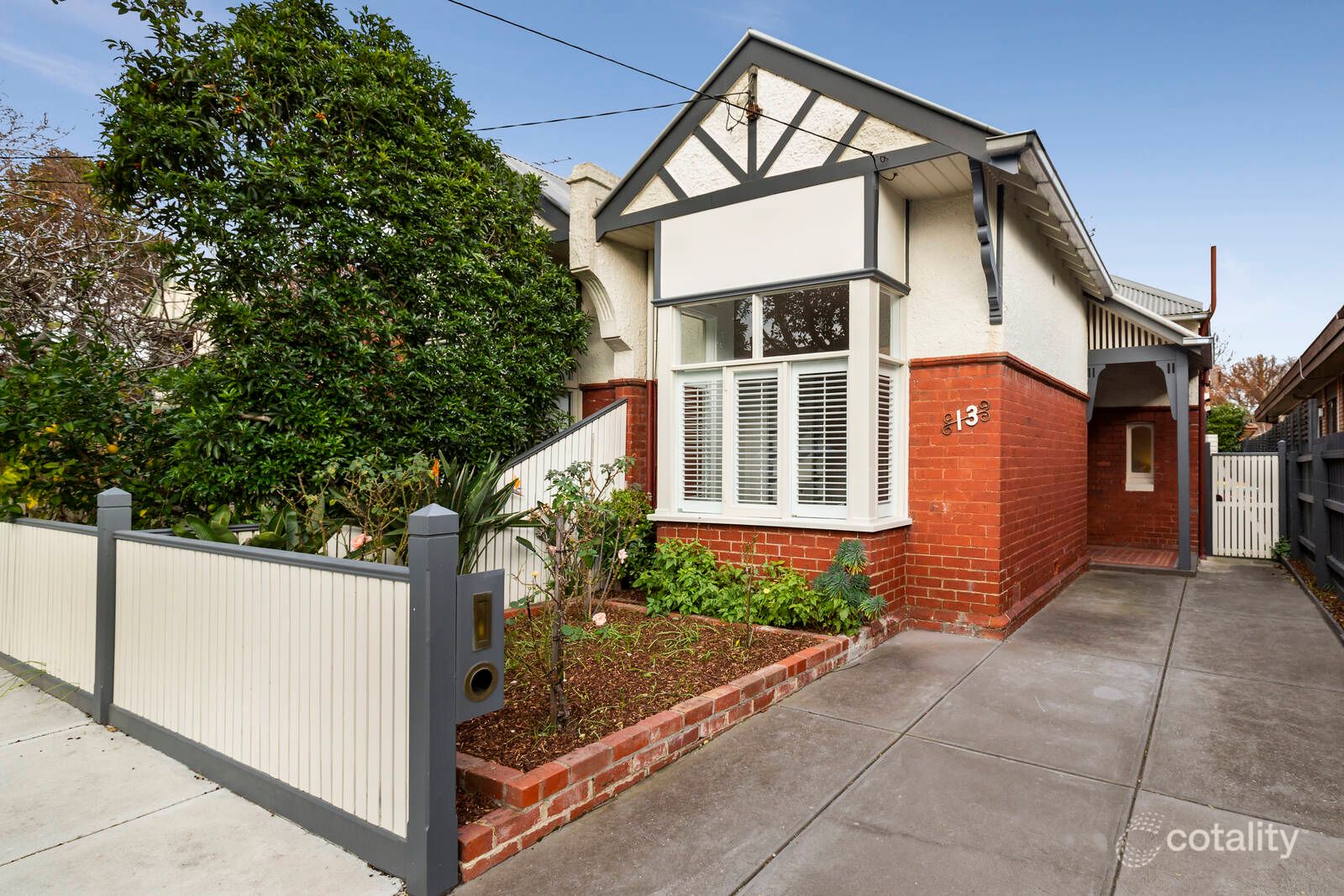 13 Mchenry St, St Kilda East, VIC 3183
