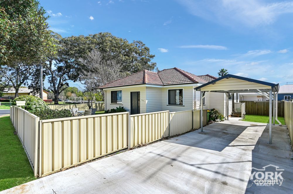 247 Campbell St, Newtown, QLD 4350