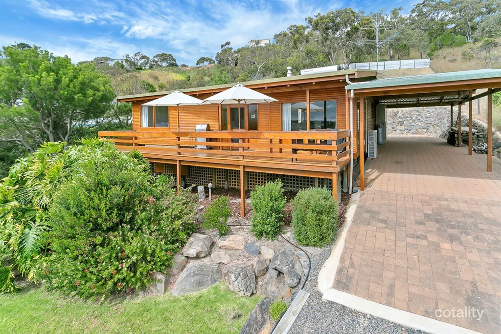 47 Gum Ave, Victor Harbor, SA 5211