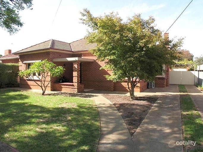 15 Chamberlain Ave, Clarence Gardens, SA 5039